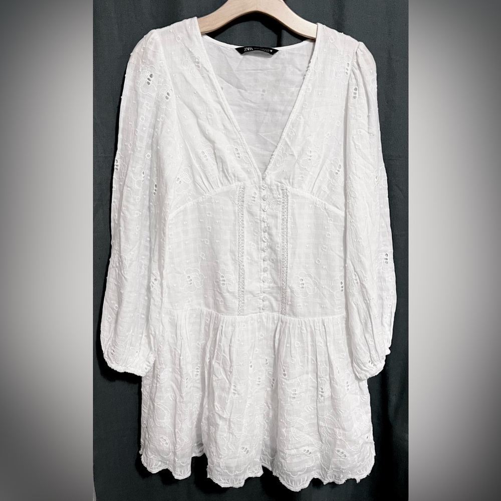 ZARA- Embroidered Eyelet Dress - Picture 3 of 10